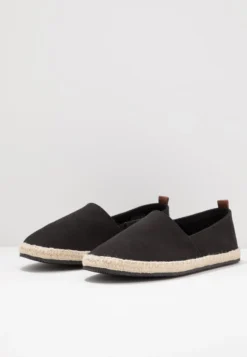 Pier One RENA ESPADRILLE UNISEX - Espadrille - Black 10 Pier One RENA ESPADRILLE UNISEX - Espadrille - Black -Pier One 1ea4f3d1f80940c7bbbe0c0947ca4c31