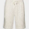 Pier One LINEN BLEND DRAWCORD SHORTS - Shorts - Off-white