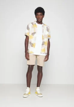 Pier One 2 PACK - Shorts - Dark Blue/tan -Pier One 2e8446c57caf4bddaf59c02a4da342f1