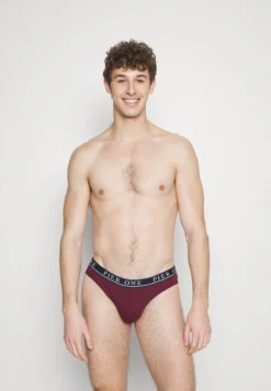 Pier One BRANDED WAISTBAND BRIEFS 3 PACK - Slip - Dark Blue /green/bordeaux 8 Pier One BRANDED WAISTBAND BRIEFS 3 PACK - Slip - Dark Blue /green/bordeaux -Pier One 3bf4517ea3b5408a9a622d206f05beec