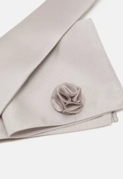 Pier One SET - Sonstige Accessoires - Silver -Pier One 452e98d41bb04aa69987b4e354cb6b93