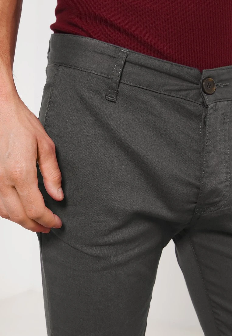 Pier One SLIM FIT CHINO - Chino - Dark Grey 4 Pier One SLIM FIT CHINO - Chino - Dark Grey – Bild 4