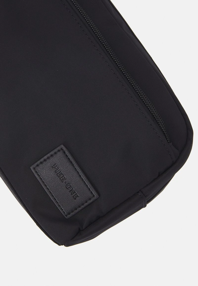 Pier One UNISEX - Kosmetiktasche - Black 4 Pier One UNISEX - Kosmetiktasche - Black – Bild 4