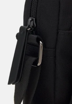 Pier One UNISEX - Umhängetasche - Black -Pier One 6015a635267a4538aeda73eaf2b65393