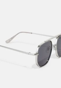 Pier One Sonnenbrille - Silver-coloured -Pier One 7eeef8aa05ad4906ba1e7b08014f5f37