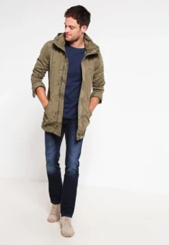 Bestseller -Pier One 84e618d46ade423d9f766c642c33c36c