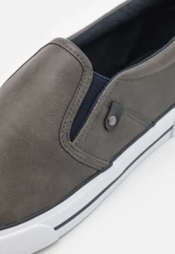 Pier One UNISEX - Sneaker Low - Grey -Pier One 8f4c3bab60a8427abbcea954eebfdf86