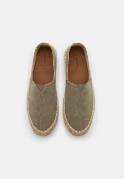Pier One Espadrille - Brown -Pier One b8b6a1b5c8f4462e91558b6bd6046520