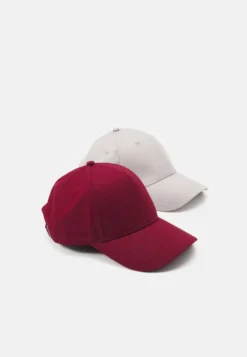 Pier One UNISEX 2 PACK - Cap - Light Grey/berry -Pier One dc135ddce2ca4d6ea4c07bf8c622a918 1