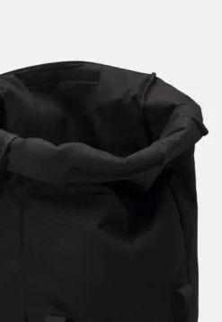 Pier One UNISEX - Tagesrucksack - Black 8 Pier One UNISEX - Tagesrucksack - Black -Pier One ec589c8829694ac18196076cf16e846b